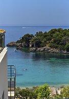 Prima Vista Beachfront Boutique Hotel