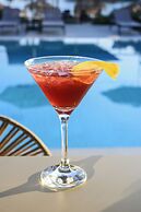 Prima Vista Beachfront Boutique Hotel