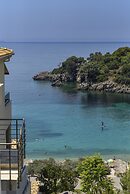 Prima Vista Beachfront Boutique Hotel