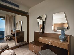 Prima Vista Beachfront Boutique Hotel