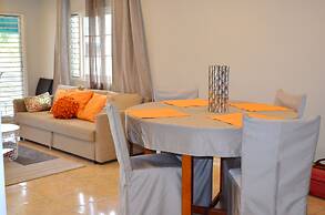 Bay Pointe Yacht Club 2BD Apartment OLR