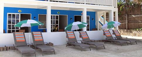 Aqua Vista Beachfront Suites