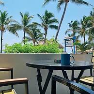 Aqua Vista Beachfront Suites