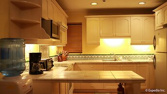 Sophia Suites Residence Hotel