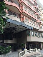 Sophia Suites Residence Hotel