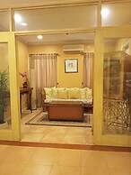 Sophia Suites Residence Hotel