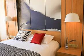 Lejiaxuan Boutique Apartment High-Tech