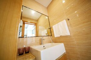 Lejiaxuan Boutique Apartment High-Tech