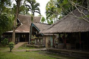 Taman Nauli Bed & Breakfast