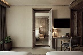 Dinso Resort & Villas Phuket, Vignette Collection by IHG