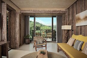 Dinso Resort & Villas Phuket, Vignette Collection by IHG