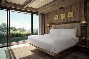 Dinso Resort & Villas Phuket, Vignette Collection by IHG
