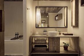 Dinso Resort & Villas Phuket, Vignette Collection by IHG