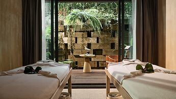 Dinso Resort & Villas Phuket, Vignette Collection by IHG