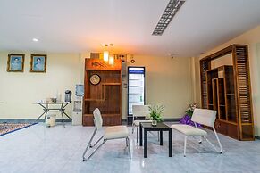 Krabi Grand Place Hotel