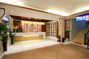 Huangshan Castle In The Sky Hotel