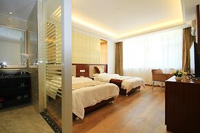 Huangshan Castle In The Sky Hotel