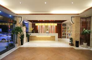 Huangshan Castle In The Sky Hotel