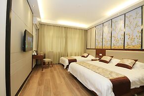 Huangshan Castle In The Sky Hotel