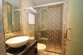 Huangshan Castle In The Sky Hotel