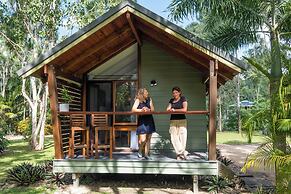 Airlie Beach Eco Cabins - Adults only