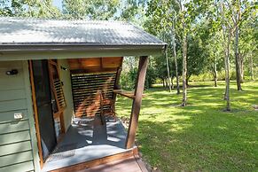Airlie Beach Eco Cabins - Adults only