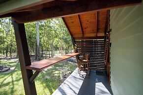 Airlie Beach Eco Cabins - Adults only