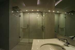 5th Avenue Hotel