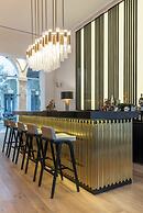 S Paul Hotel