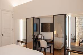 S Paul Hotel