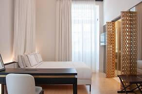 S Paul Hotel