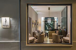 S Paul Hotel