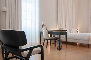 S Paul Hotel