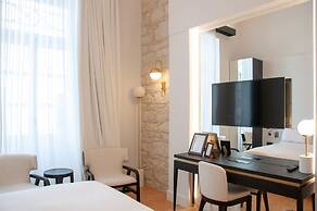 S Paul Hotel