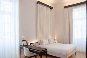 S Paul Hotel
