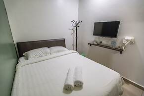 U Plus Budget Hotel
