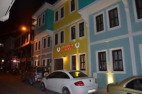 Apameia Hotel