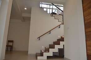 Anchorage Villa