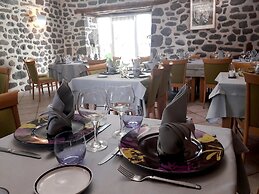 Logis Hotel du Midi
