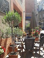 Logis Hotel du Midi