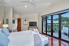 Beachcomber Holiday House