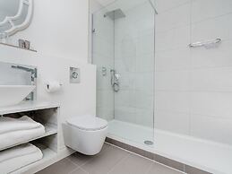 Pike & Eel Hotel and Marina