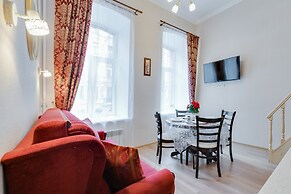 Duplex Apartments on Pushkinskaya 9