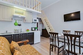 Duplex Apartments on Pushkinskaya 9