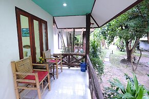 Aonang Friendly Bungalow