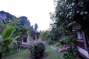 Aonang Friendly Bungalow