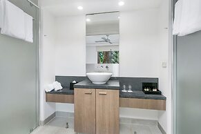 Apartment 316 at Sea Temple Palm Cove