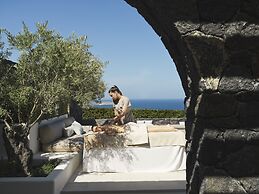 Canaves Epitome - Small Luxury Hotels of the World