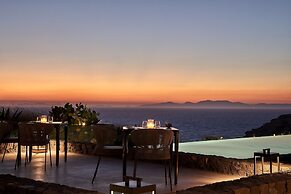 Canaves Epitome - Small Luxury Hotels of the World