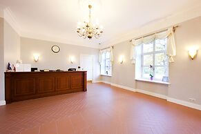 Skrunda Manor Hotel